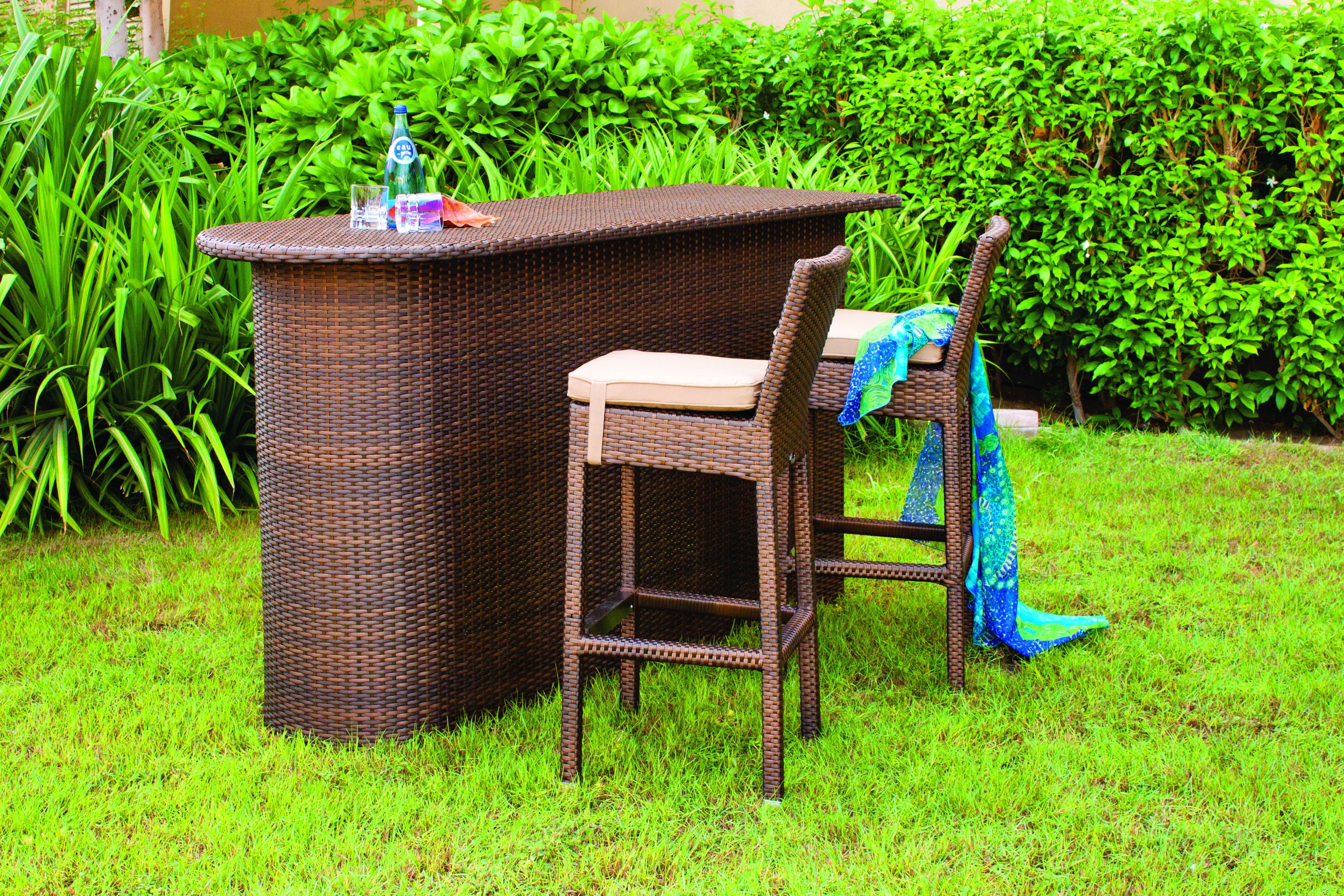 Outdoor bar counter and bar stools