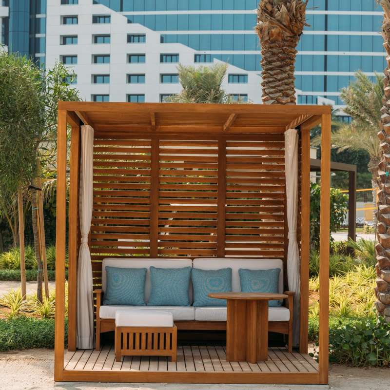 Jumeirah Beach Hotel - Jumeirah, Dubai