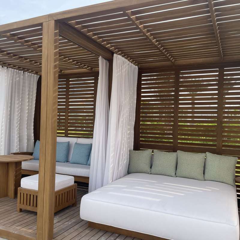 Jumeirah Beach Hotel - Jumeirah, Dubai