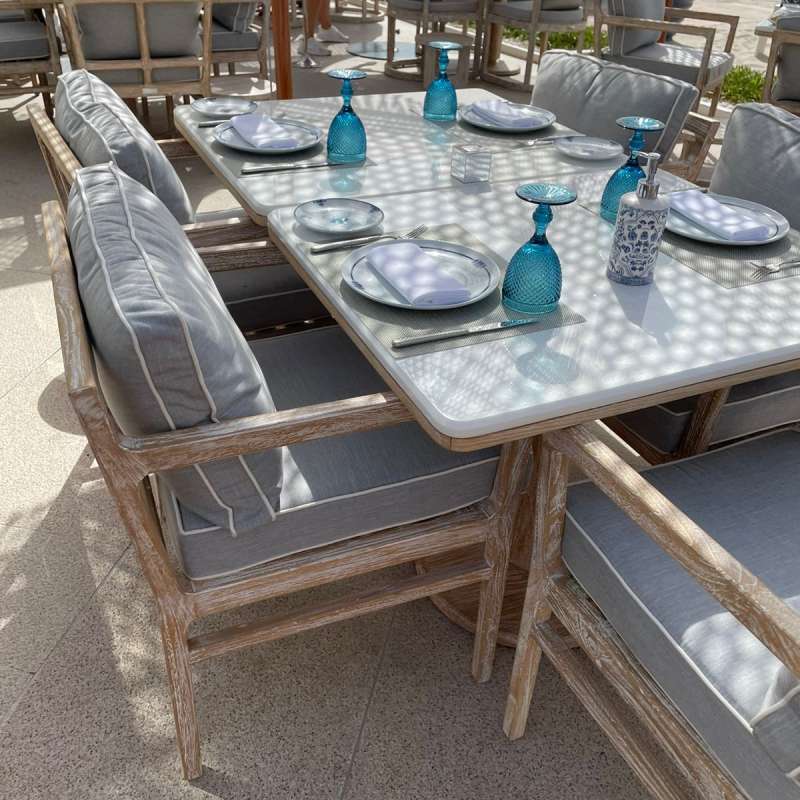 SAL Beach Club & Restaurant - Burj Al Arab, Dubai